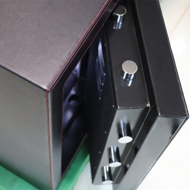 Рисунок №4 CLE II.68.E Leather